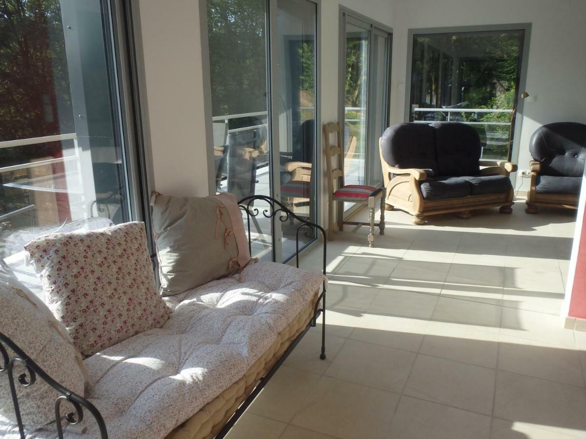 Villa Cora Venez Neuve Avec Spa Saint-Bresson Exteriör bild